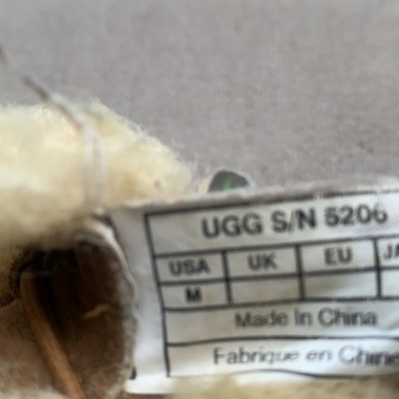 Baby UGG Boots Size Med Style 5206 Brown Winter Warm Insulated Shearling - Picture 13 of 13